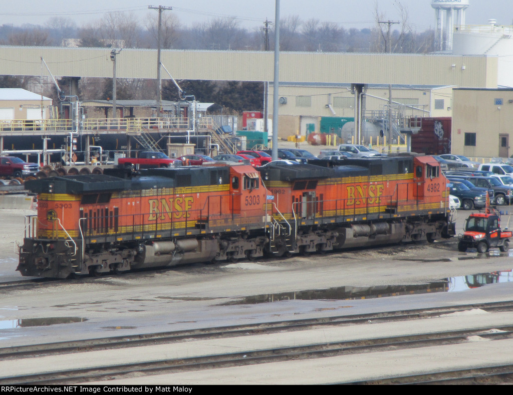 BNSF 5303